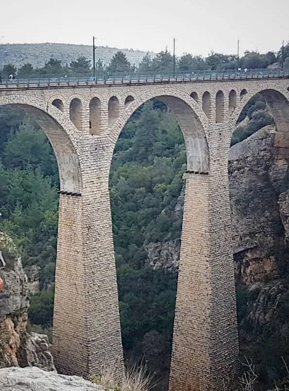 Varda (Alman) Köprüsü: Torosların Heybetli Tanığı