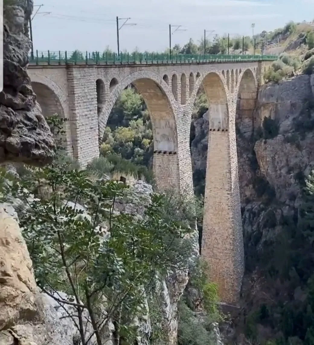 Varda (Alman) Köprüsü: Torosların Heybetli Tanığı